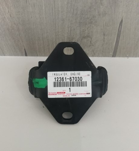 Toyota insulator engine - insulator,