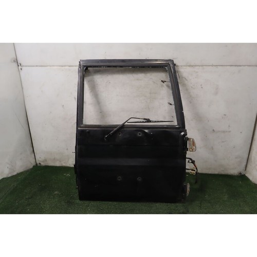 Right rear door toyota - right, land